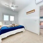 Holiday home Casa Rame - Beachfront, Amazing Seaview And Air-con By Lanzarote