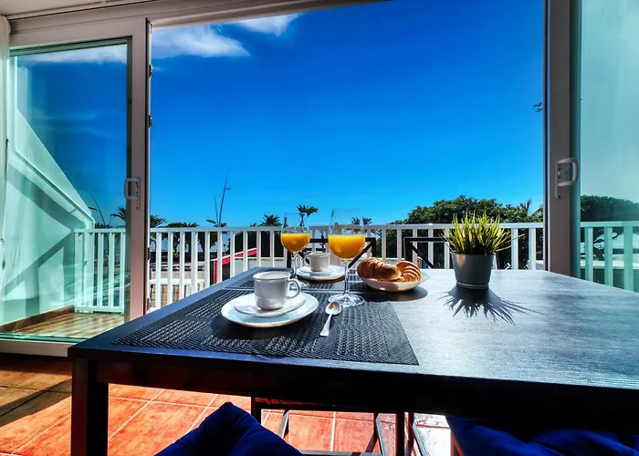 Casa Rame - Beachfront, Amazing Seaview And Air-con By Lanzarote 펜션 *
